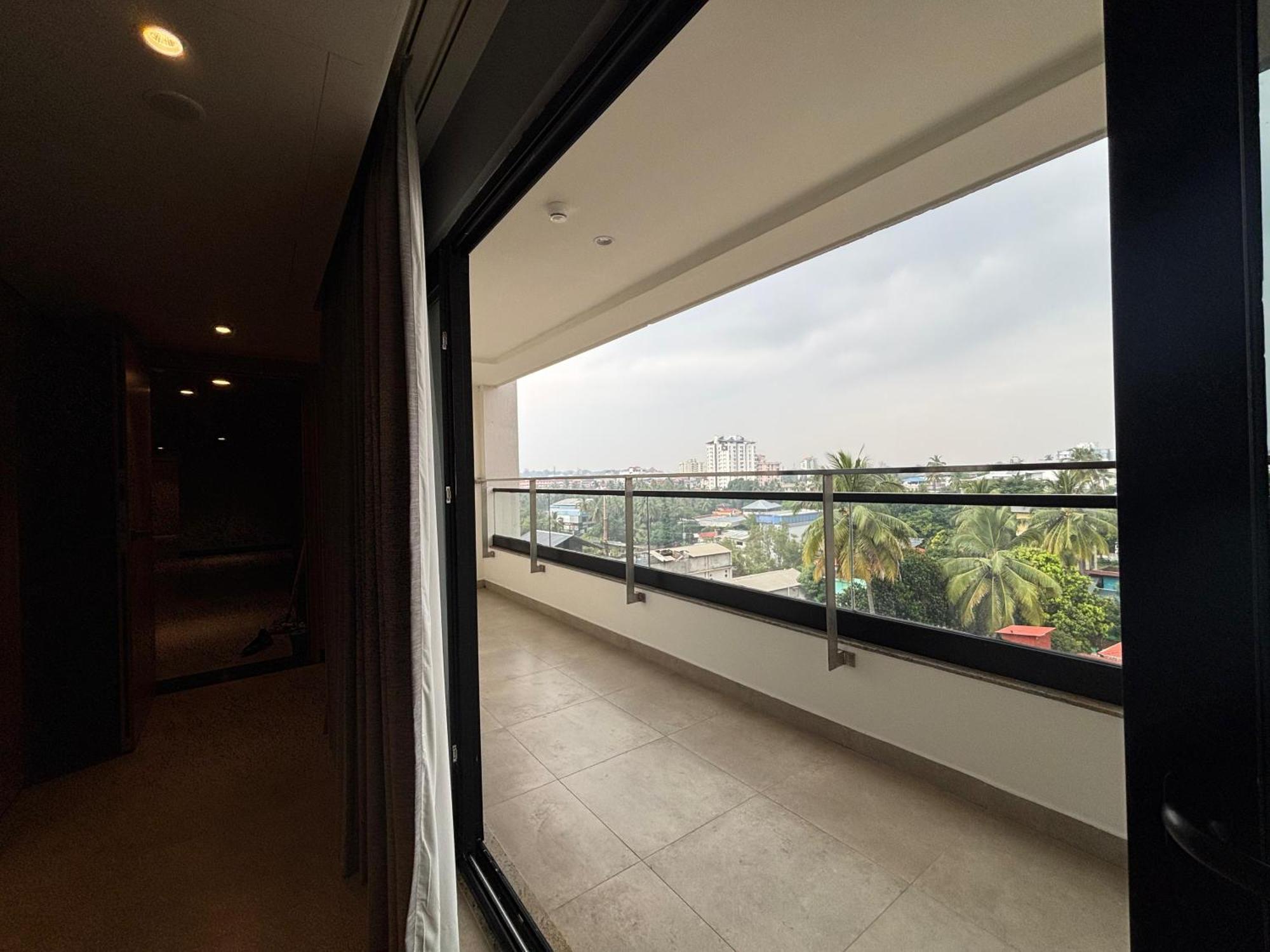 Park Inn & Suites By Radisson Thrissur East Fort Exterior foto